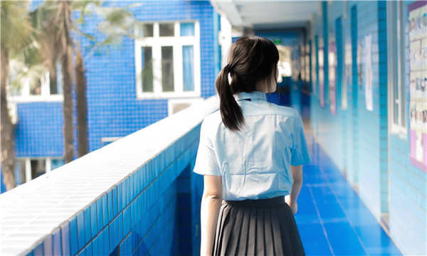 赤坎如何找到一个可以帮助我生孩子的女人？